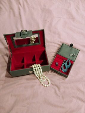 UNO de 50 Nesting Jewelry Case